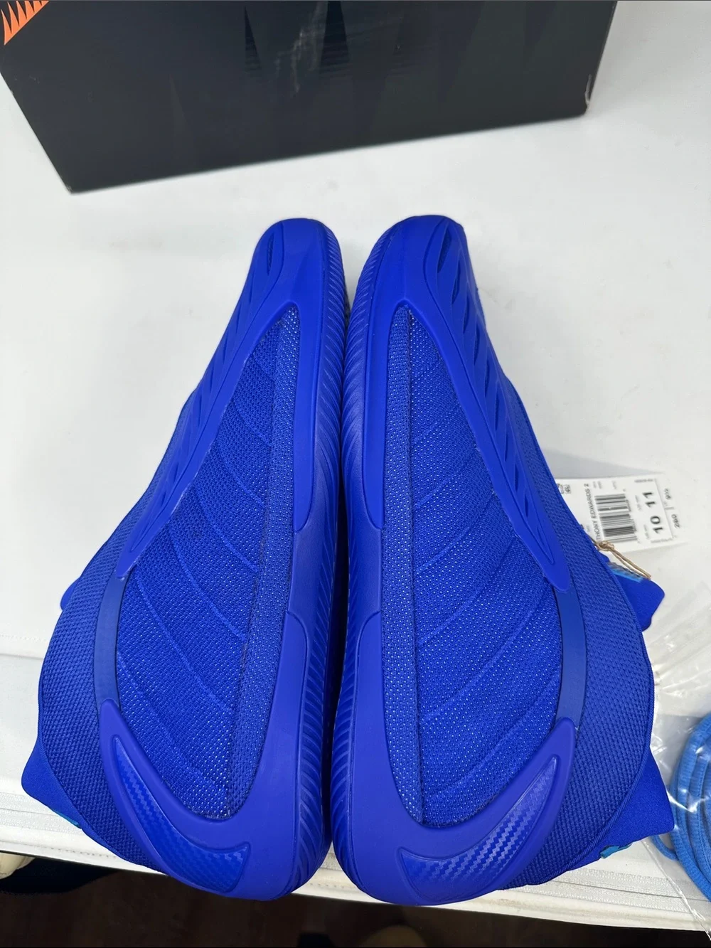 Adidas Anthony Edward’s 2. Size 10 - Picture 4 of 8